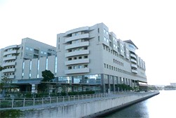 横浜市立みなと赤十字病院